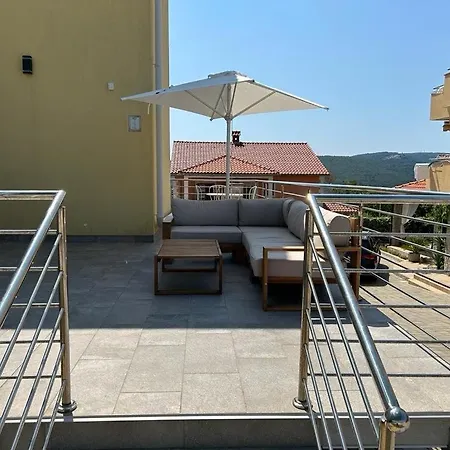 Apartment With A Parking Space Cizici, Krk - 22046