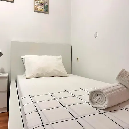 With A Parking Space Cizici, Krk - 22046 Apartment Malinska