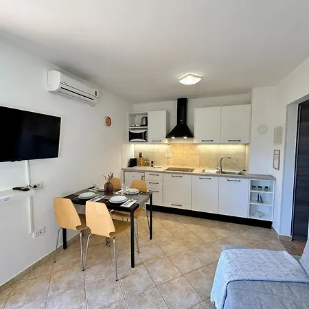 With A Parking Space Cizici, Krk - 22046 Apartment