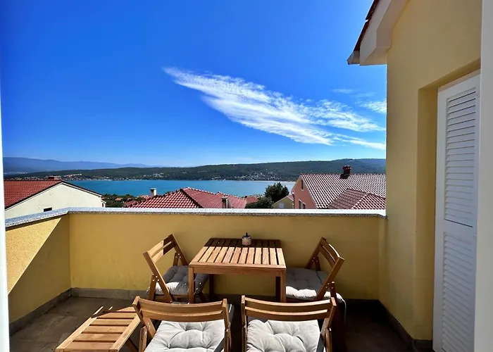 With Parking Space Cizici, Krk - 22046 Apartmán