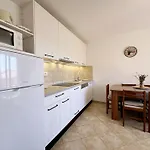 With Parking Space Cizici, Krk - 22046 Apartment Malinska